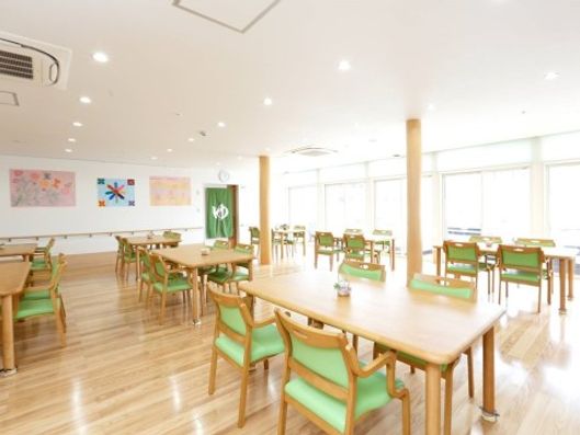 併設デイフロアー