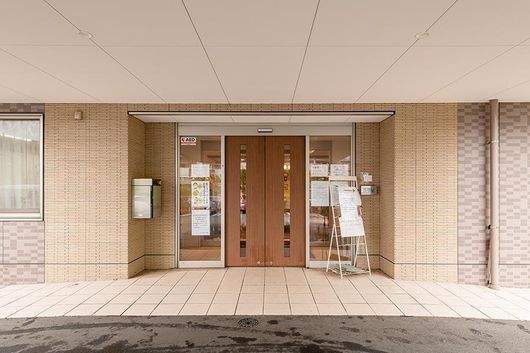 外観エントランス