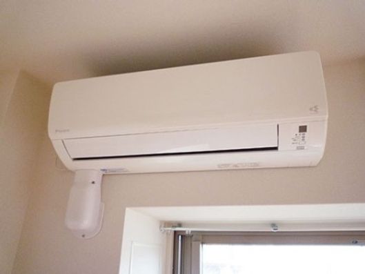 エアコン