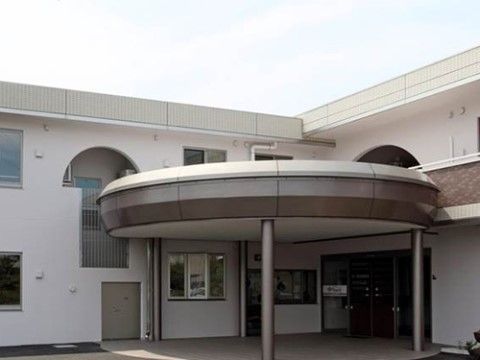 清潔感あるエントランス