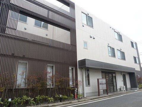 清潔感のある建物外観