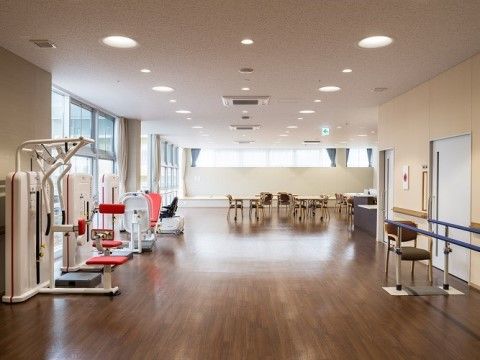 「グリーンビレッジ大里」機能訓練室 日々、運動をして健康状態をキープしてください。