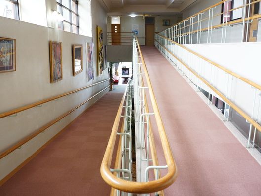 室内スロープ