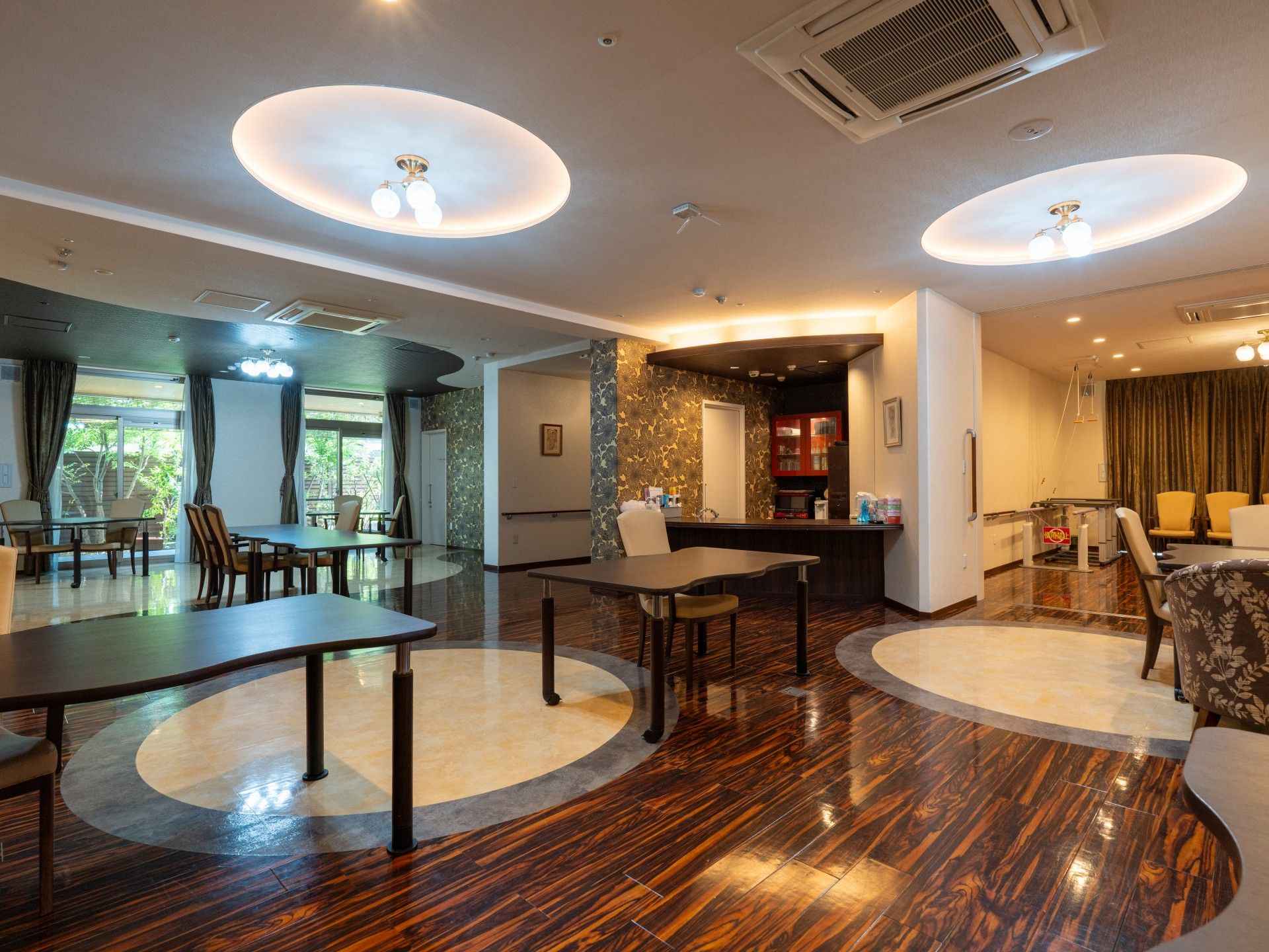 広々とした共有スペース