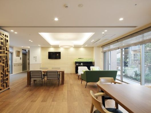 1階ファミリーサロン２