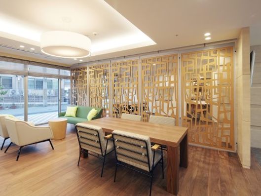 1階ファミリーサロン３(パーテーション有)