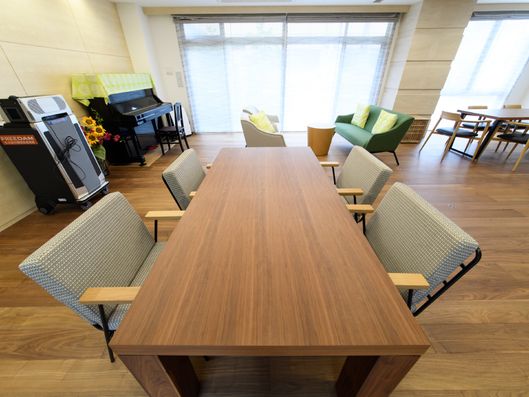 ファミリーサロン