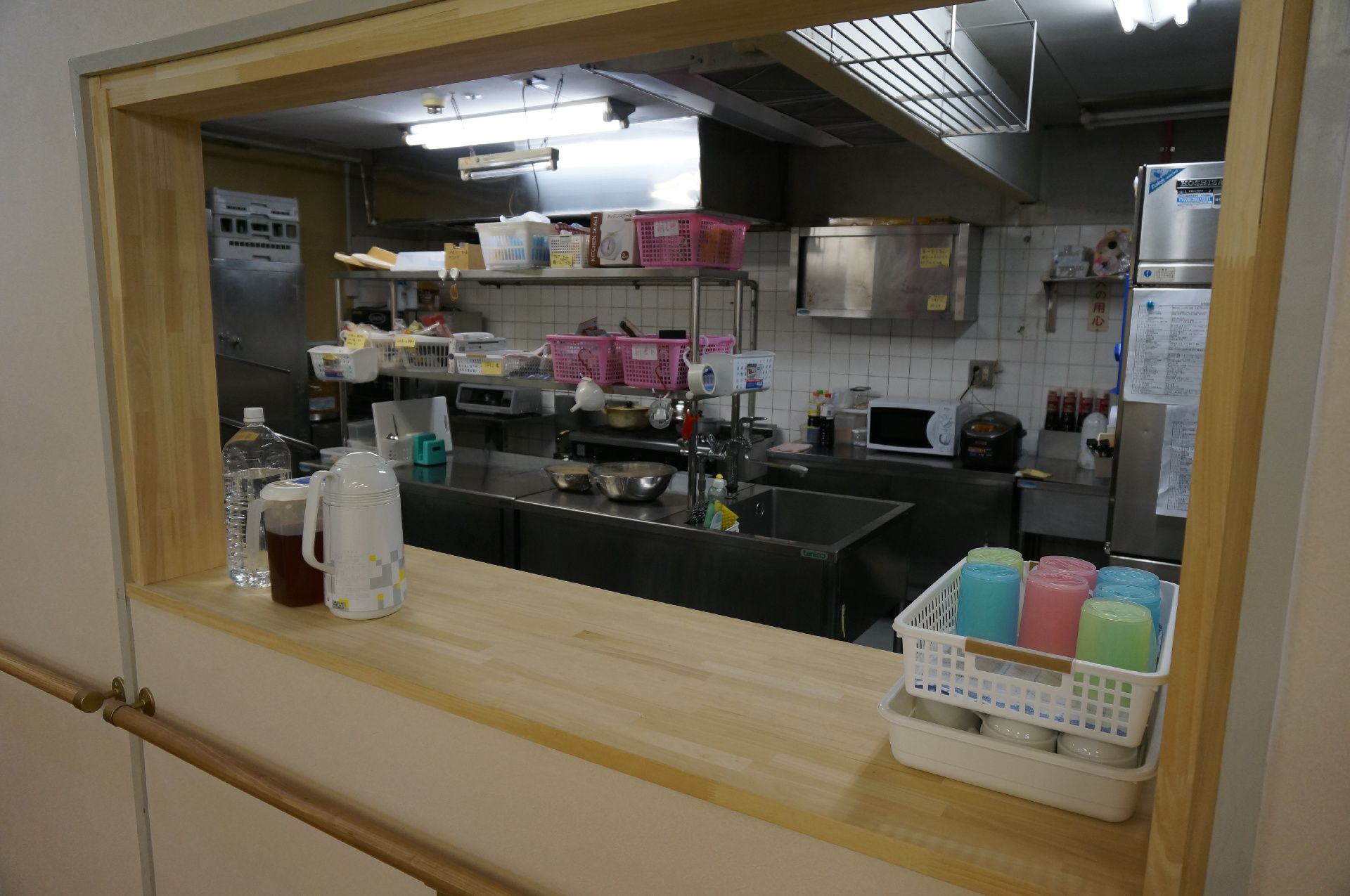キッチンの作業風景