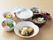 「介護付有料老人ホーム サン太陽ホーム中津川」の和定食。ヘルシー魚料理も用意している。