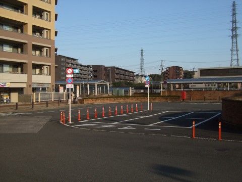 「シニアレジデンス町田」の周辺。「多摩境駅」から徒歩20分、グループシャトルバスも出ている。