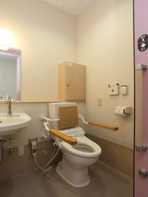 共有トイレ