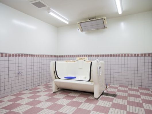 機械浴室