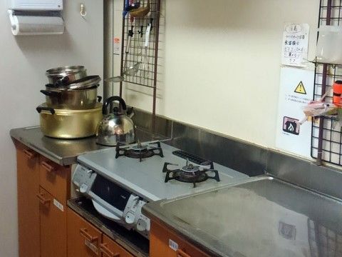 入居者様の健康を第一に毎回の食事が作られている。季節の食材をうまく生かしながら、彩りも豊かで食欲がそそられる。