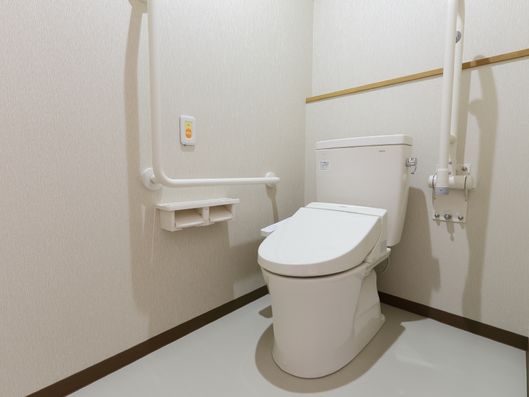 トイレ3