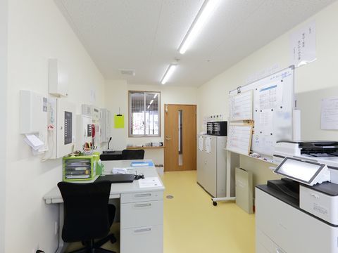 ご入居者様の情報管理をしたり資料を作ったりするスタッフルーム