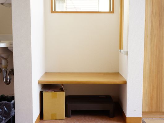 玄関(腰掛け)
