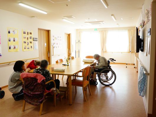 リビングダイニング