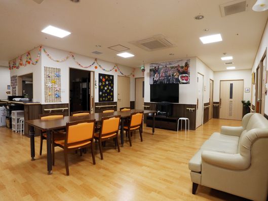 リビングダイニング2