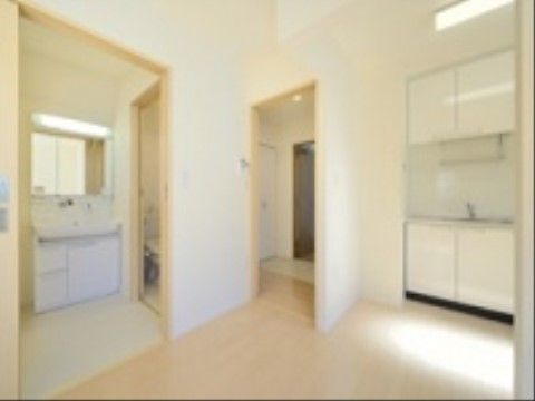 清潔で広々とした居室