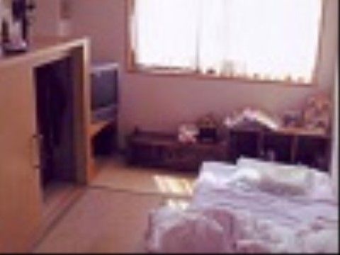 和室の居室もご用意しており、お布団で寝起きしていただける。入居者様のお好みで和室、洋室をお選びいただける環境である。