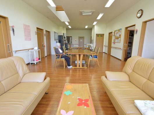 リビング兼ダイニングルーム