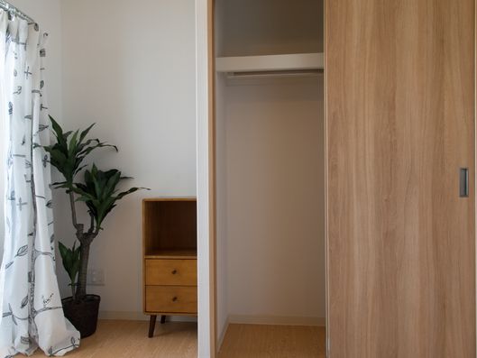 居室内の収納スペース