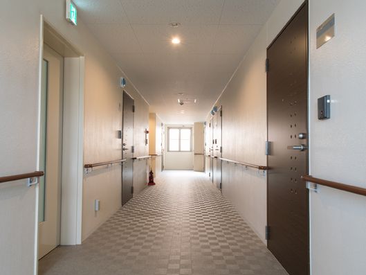 居室を繋ぐ共有廊下