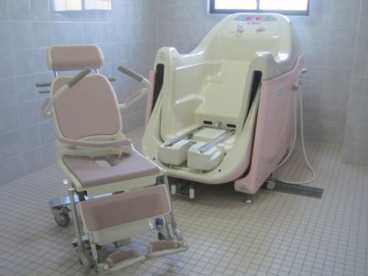 介護浴槽
