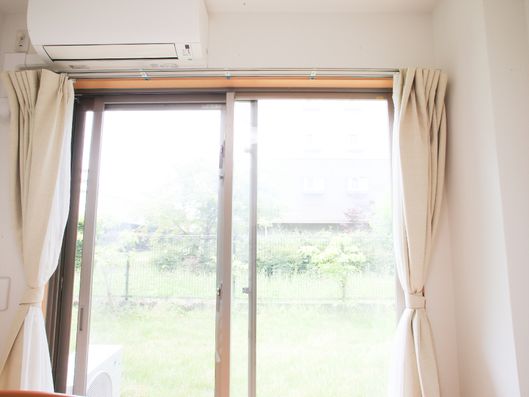 居室窓