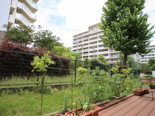 デッキスペース