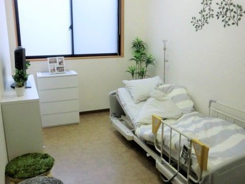 「ハートテラス平針」の居室。穏やかな時間を過ごしていただける。