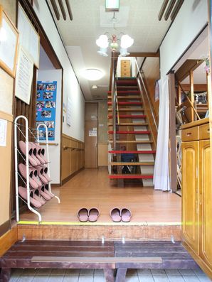 階段にも気遣いが