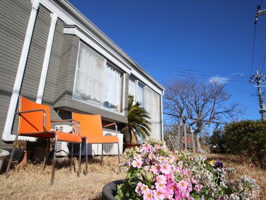 緑が豊かな庭先