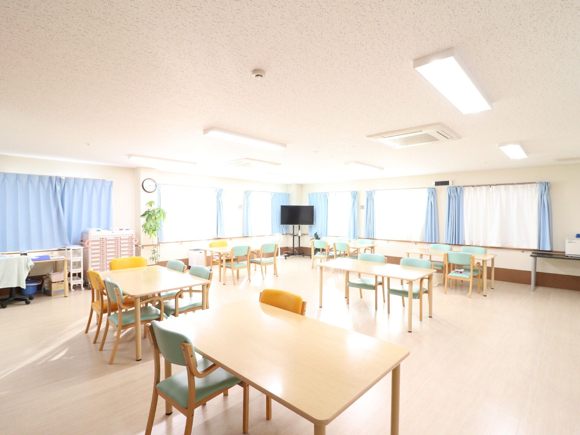 共有スペースはかなり多くの入居者の利用が可能となっているので、お遊戯などのイベントも開催しやすくなっている。
