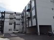 ゆったり駐車可能な外観