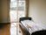 明るい個室の居室
