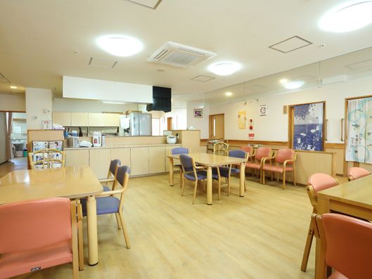 キッチンも見える共有スペース