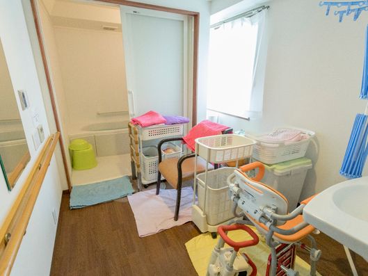 一般浴室の脱衣室