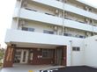清潔感のある施設のエントランス