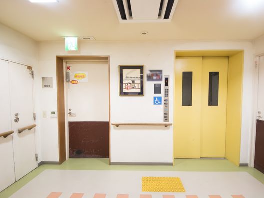 エレベーターホール