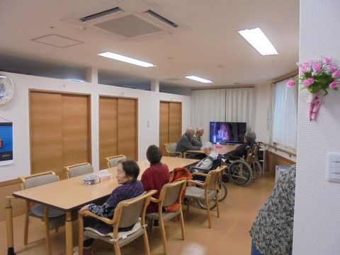 「パインツリー南光台」の共有スペース。ご入居者様の憩いの場。