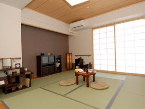 温かみのある和室の居室