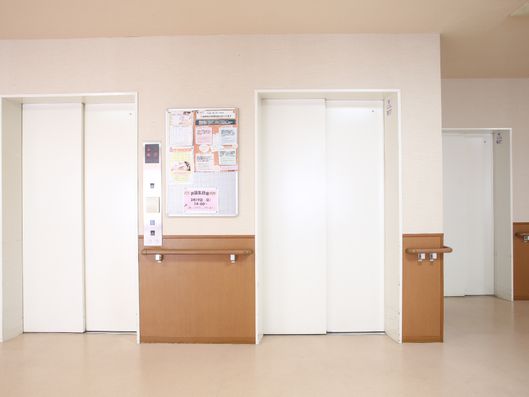 エレベーター