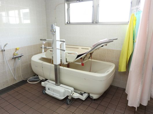 機械浴室