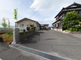 田園風景に囲まれた道路
