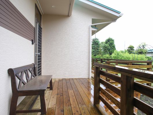 ウッドデッキ