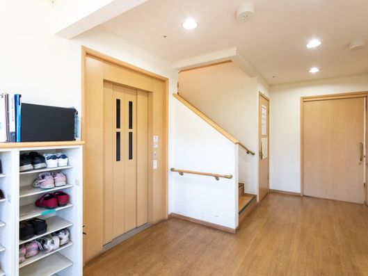 エントランスホール