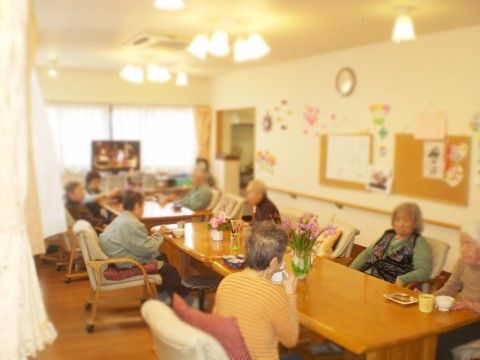 入居者様同士会話を楽しむことができる、広い共有スペース