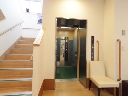 エレベーター