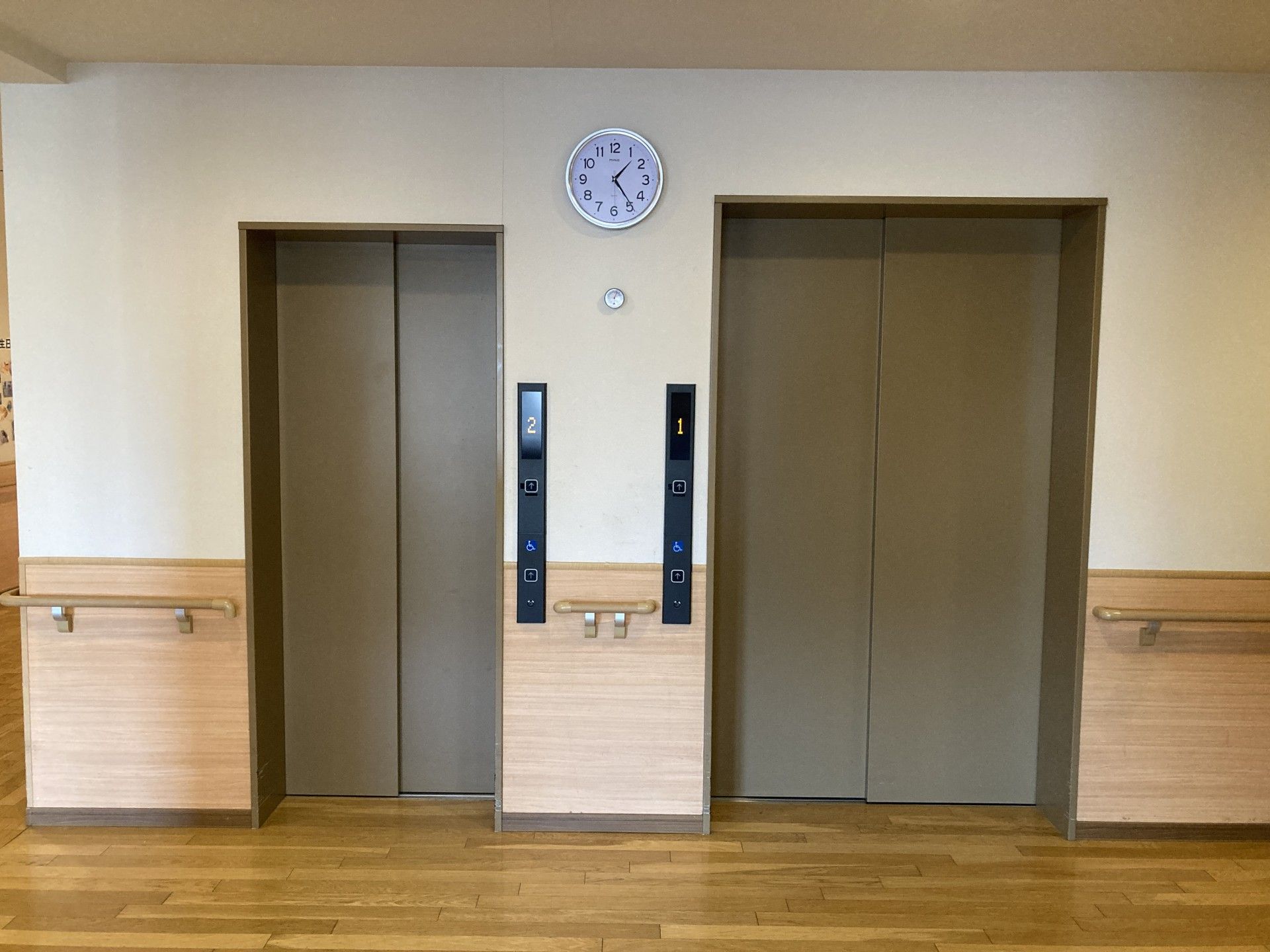 エレベーターホール